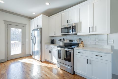 Tiny photo for 102 Lynda Drive, Chattanooga, TN 37405 (MLS # 1526699)