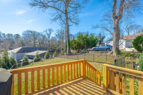 Tiny photo for 102 Lynda Drive, Chattanooga, TN 37405 (MLS # 1526699)