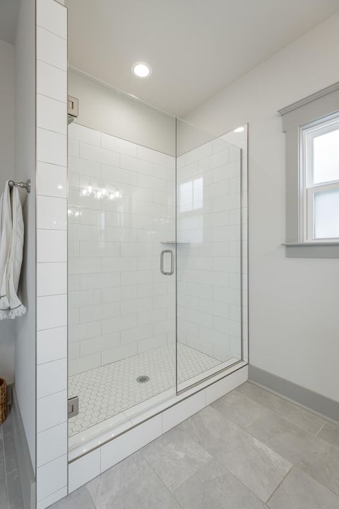 Tiny photo for 102 Lynda Drive, Chattanooga, TN 37405 (MLS # 1526699)