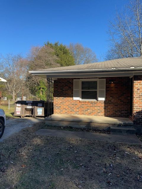 Photo of 1231 Helena Drive, Hixson, TN 37343 (MLS # 1525669)
