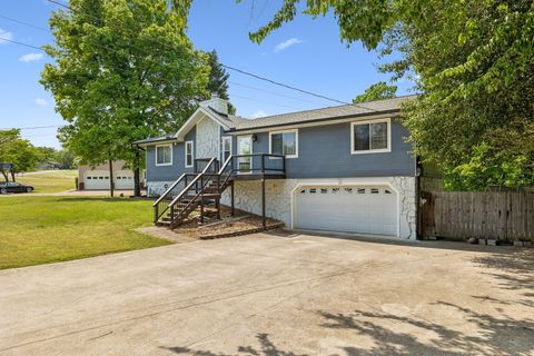 Photo of 7919 Cove Ridge Drive, Hixson, TN 37343 (MLS # 1533448)