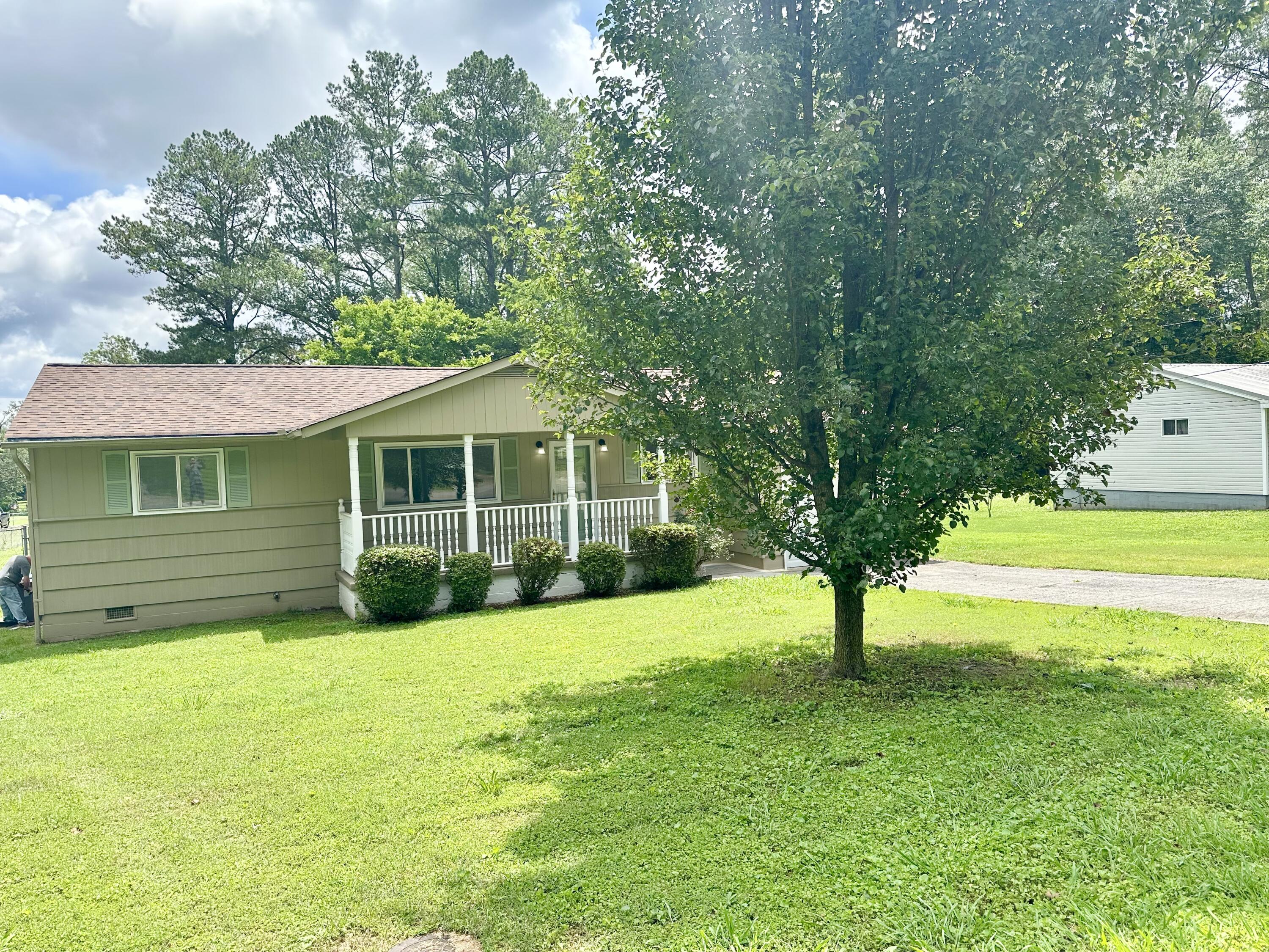 361 Gracie Avenue, Ringgold, Georgia image 2