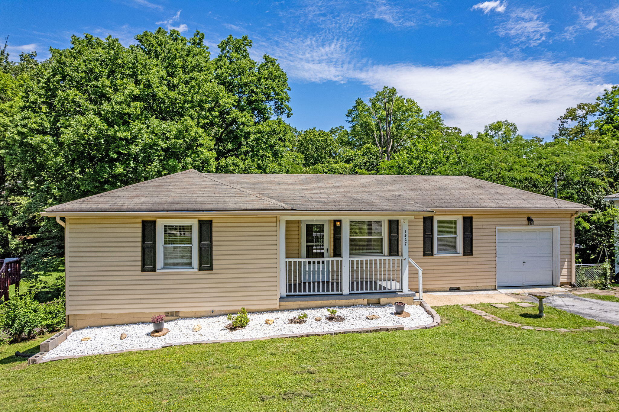 1427 Elm Street, Chattanooga, Tennessee image 2