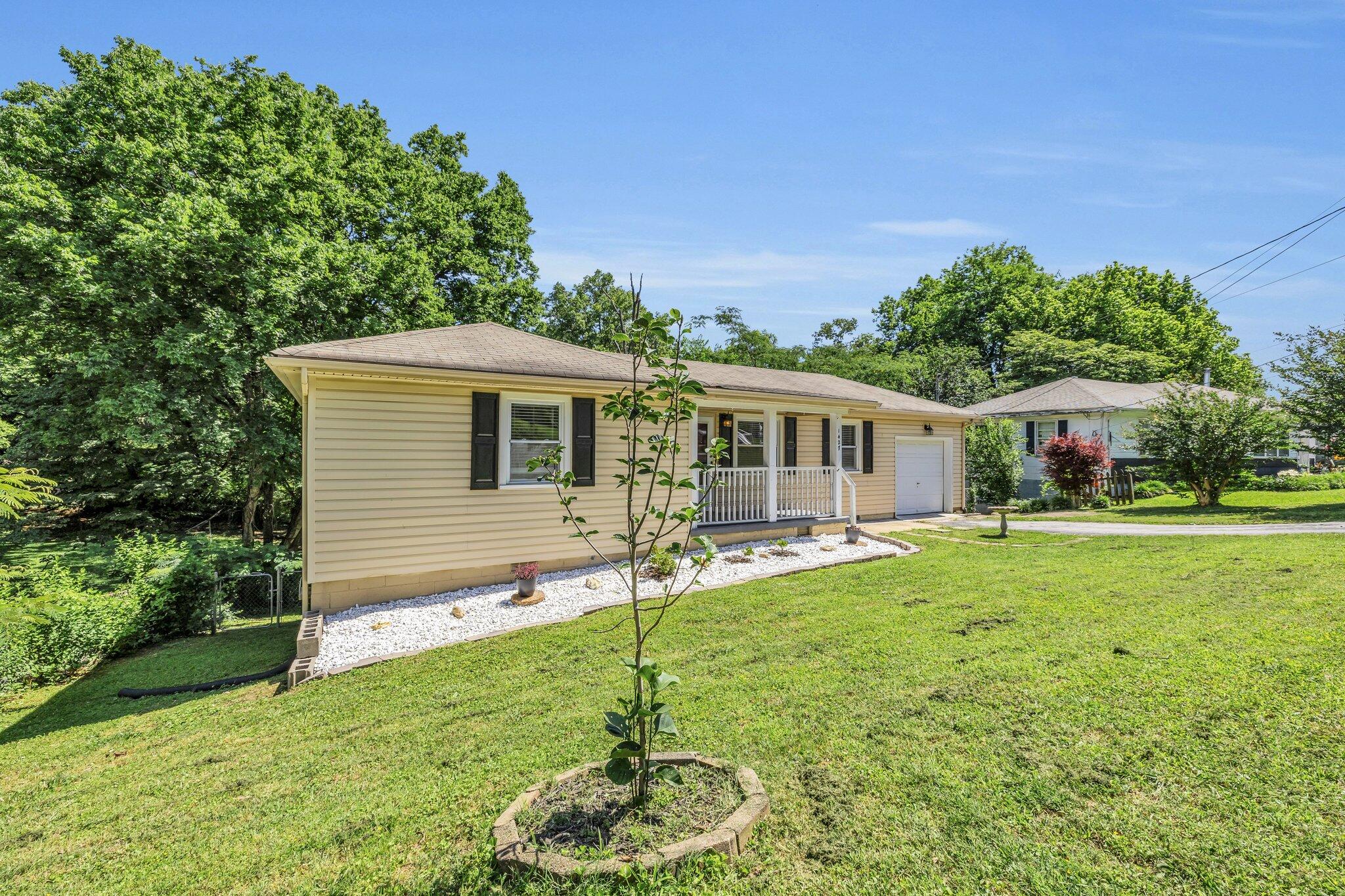 1427 Elm Street, Chattanooga, Tennessee image 4