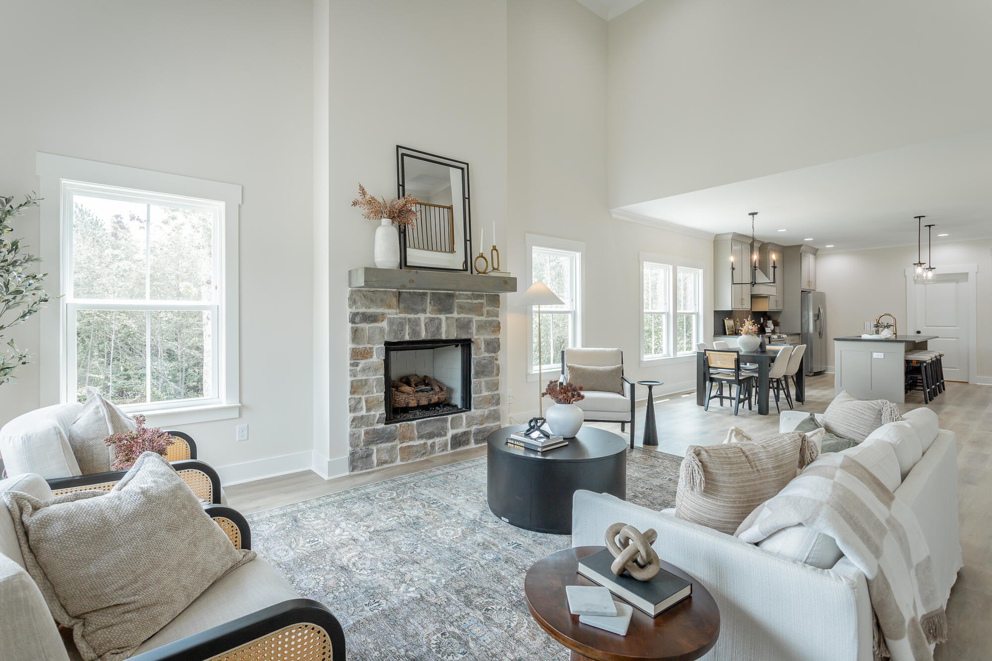 7911 Hixson Springs Road