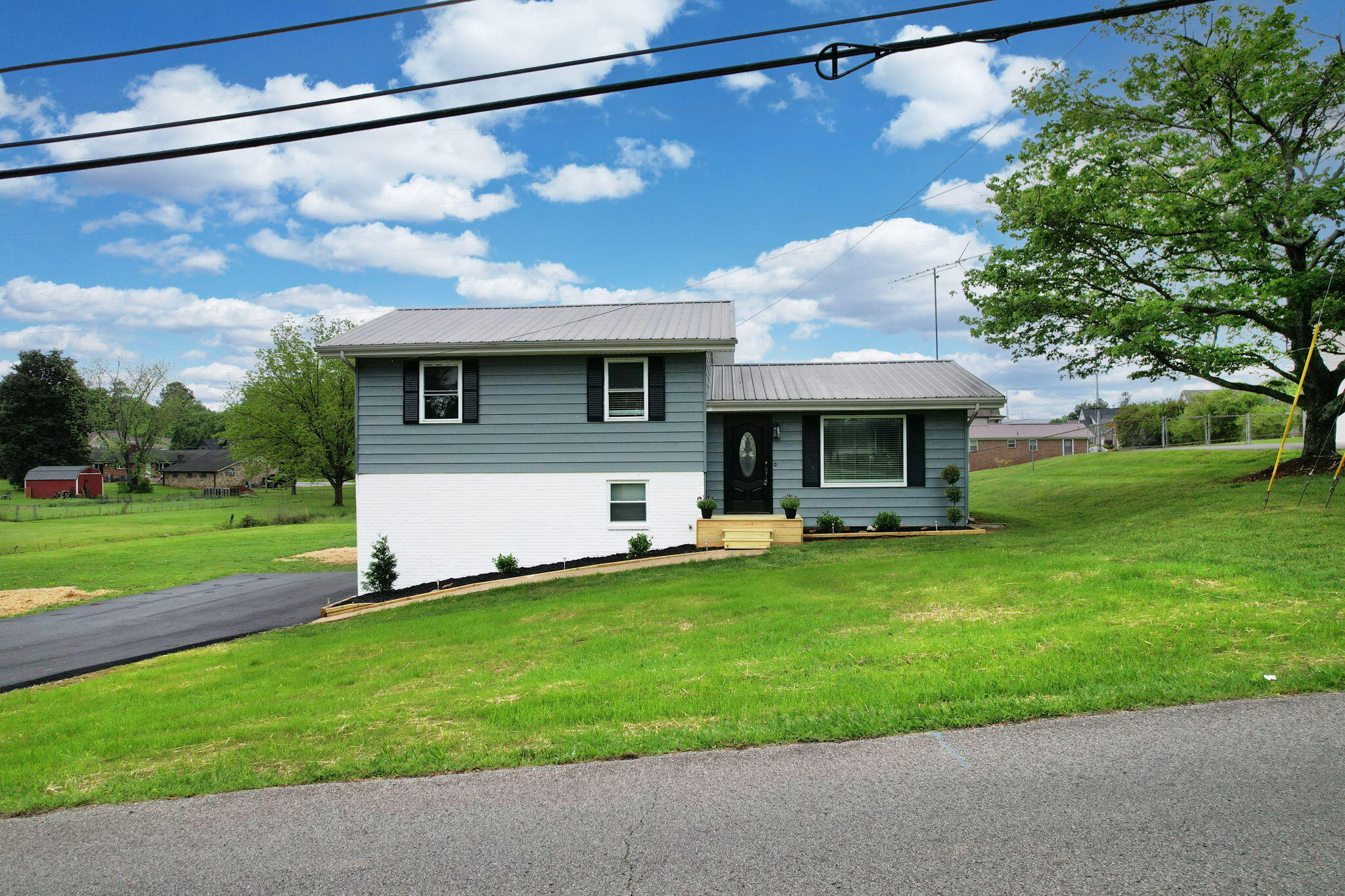 1680 Rolling Brook Drive, Cleveland, Tennessee image 2