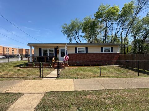 Photo of 1900 Anderson Avenue, Chattanooga, TN 37404 (MLS # 1531632)