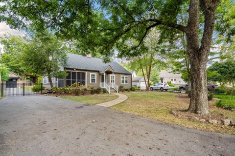 Photo of 307 Marlboro Avenue, Chattanooga, TN 37411 (MLS # 1542847)