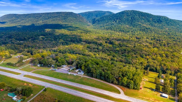 9208 U.S. 411, DELANO, TN 37325 - Image a3443fd8928a8043f6eb5433a2ce8ff2/3828605702