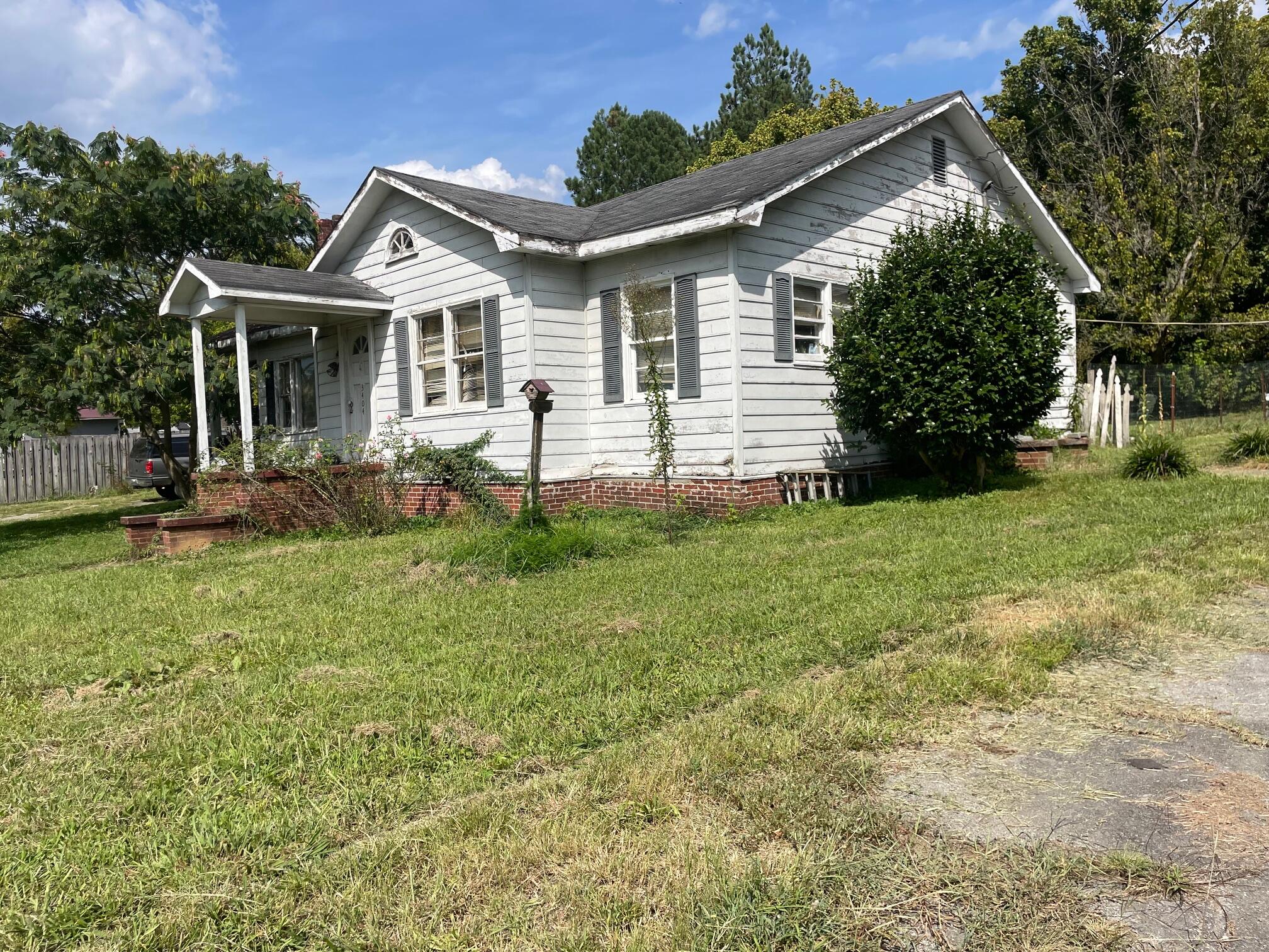 Lafayette, Georgia 30728, United States, 3 Bedrooms Bedrooms, ,1 BathroomBathrooms,Residential,Active,2984