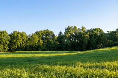 Photo of 1154 Luptonville Crossing, Chattanooga, TN 37415 (MLS # 1530032)