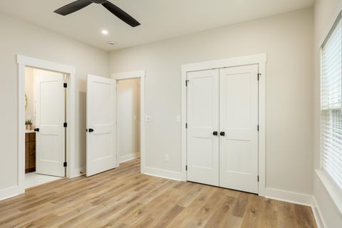 Tiny photo for 5824 Mckinley Street, Chattanooga, TN 37412 (MLS # 1527577)