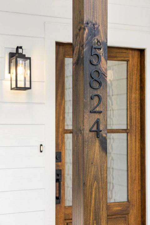 Tiny photo for 5824 Mckinley Street, Chattanooga, TN 37412 (MLS # 1527577)