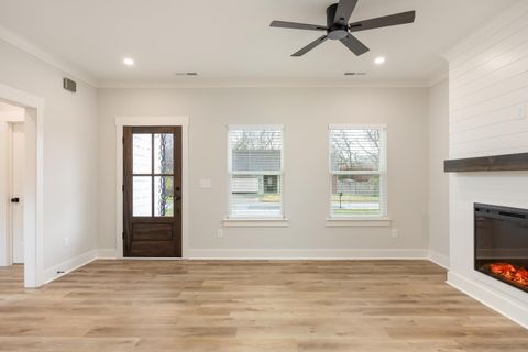 Tiny photo for 5824 Mckinley Street, Chattanooga, TN 37412 (MLS # 1527577)