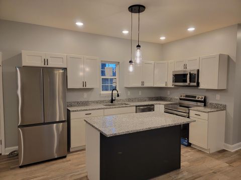 Tiny photo for 1300 W Sherry Drive, Rossville, GA 30741 (MLS # 1528884)