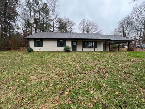 Photo of 177 County Road 704 Road, Athens, TN 37303 (MLS # 1525362)