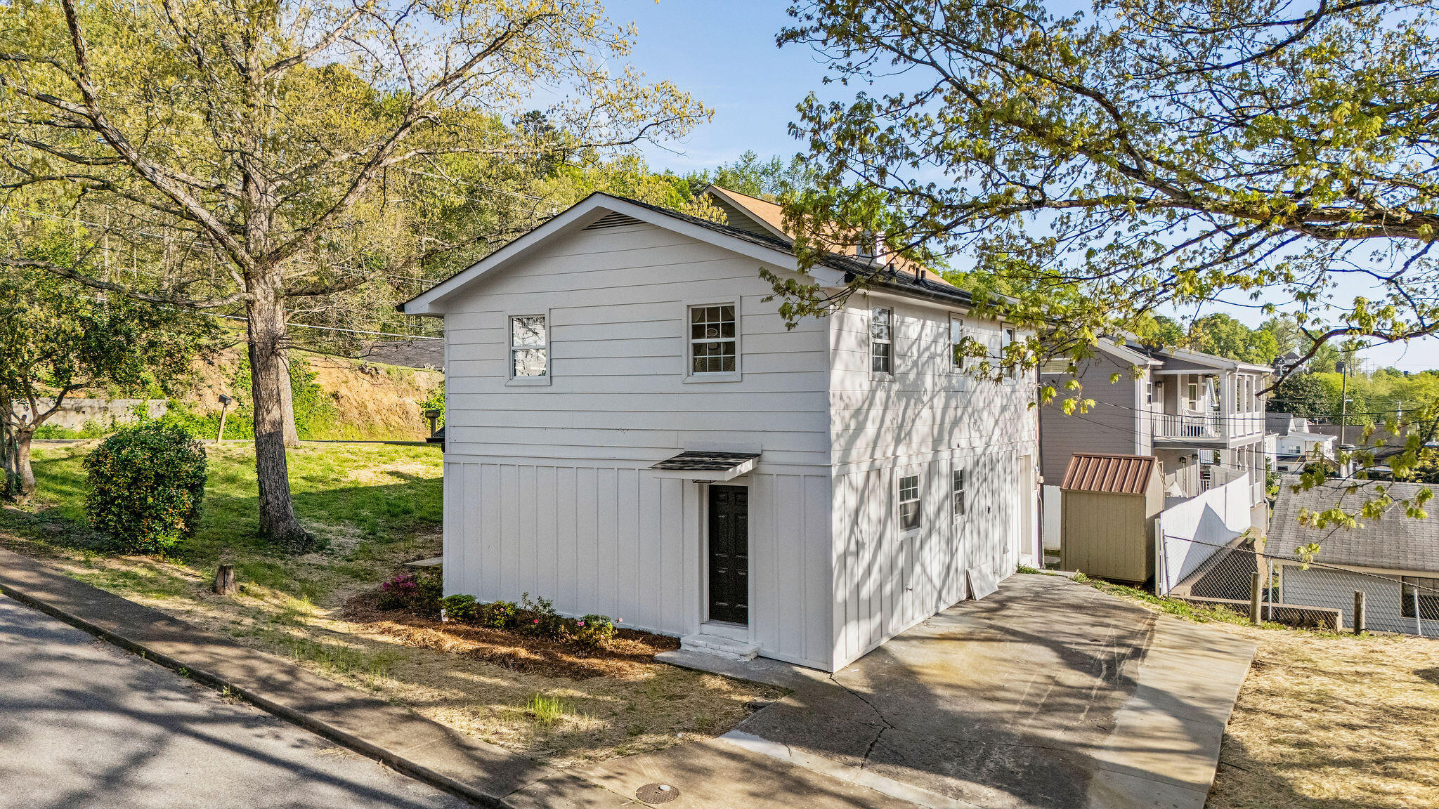 1011 Hamilton Avenue, Chattanooga, Tennessee image 2