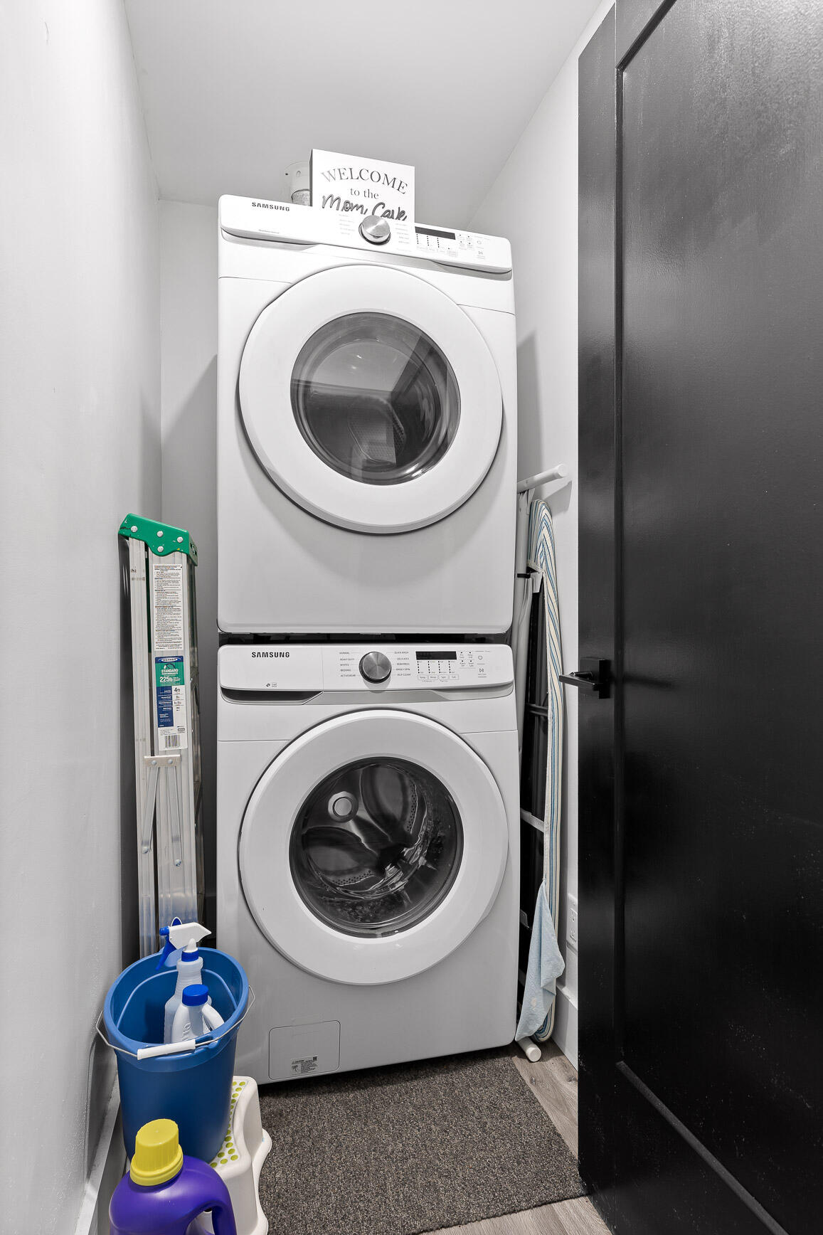 Chattanooga, Tennessee 37412, United States, 3 Bedrooms Bedrooms, ,2 BathroomsBathrooms,Residential,Active,6960