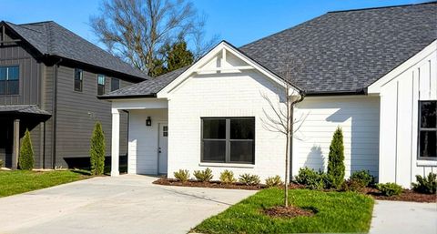 1935 Clearview Drive Chattanooga TN 37421