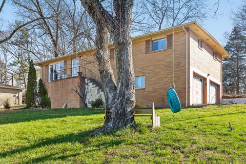 2 Canary Lane Rossville GA 30741