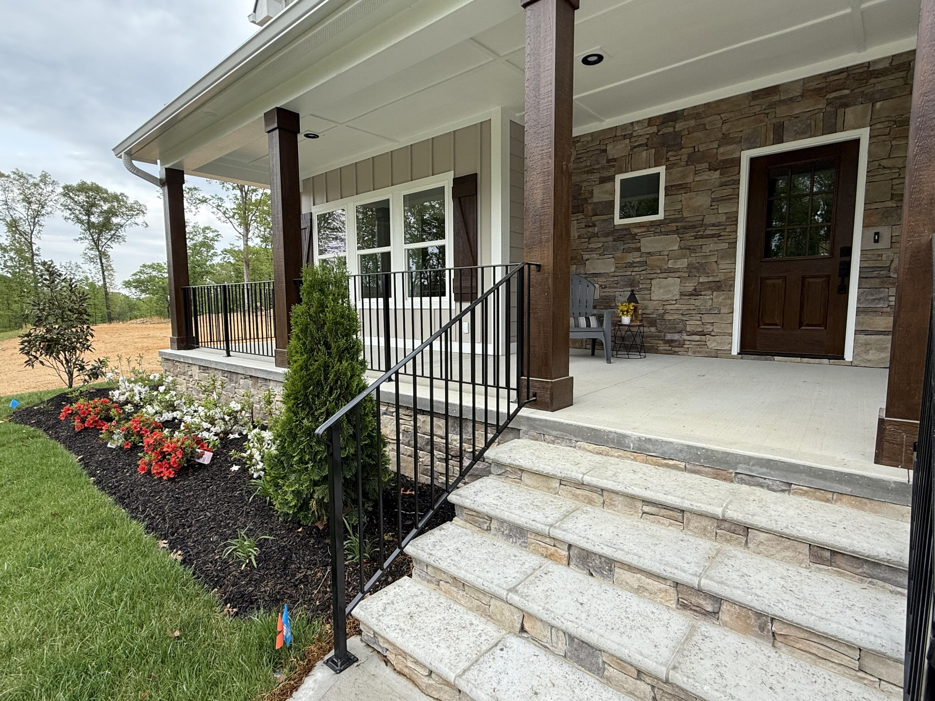 106 Goose Lane, Soddy Daisy, Tennessee image 2
