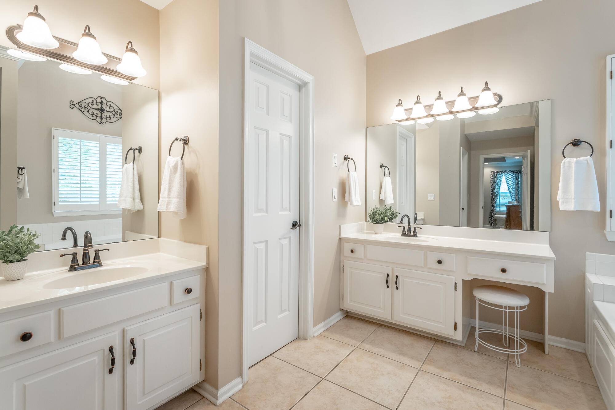 6802 Autumn Lake Trail, Hixson, Tennessee image 31