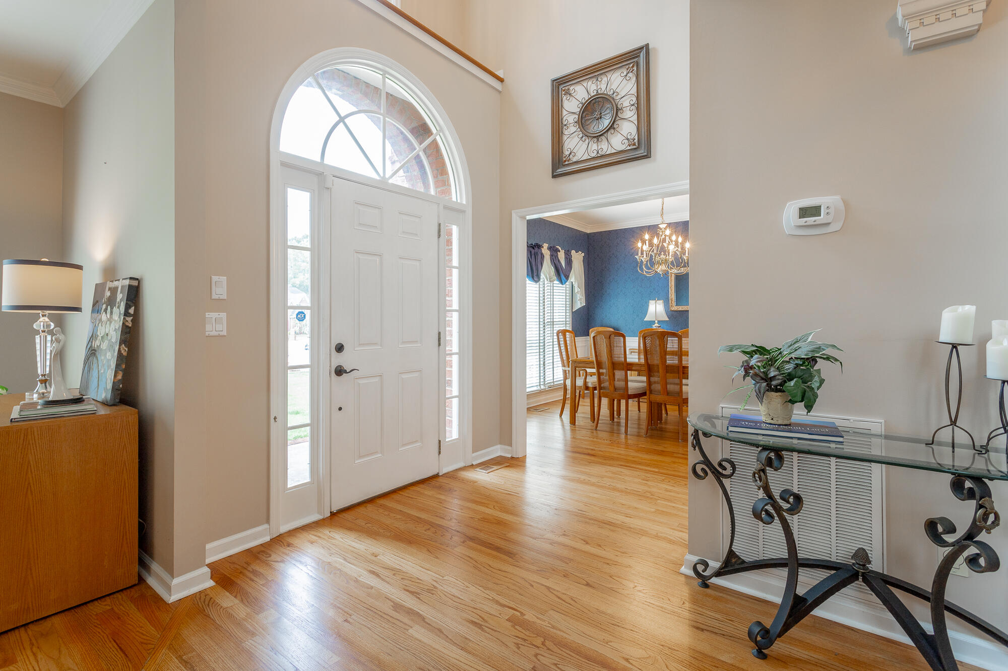 6802 Autumn Lake Trail, Hixson, Tennessee image 6