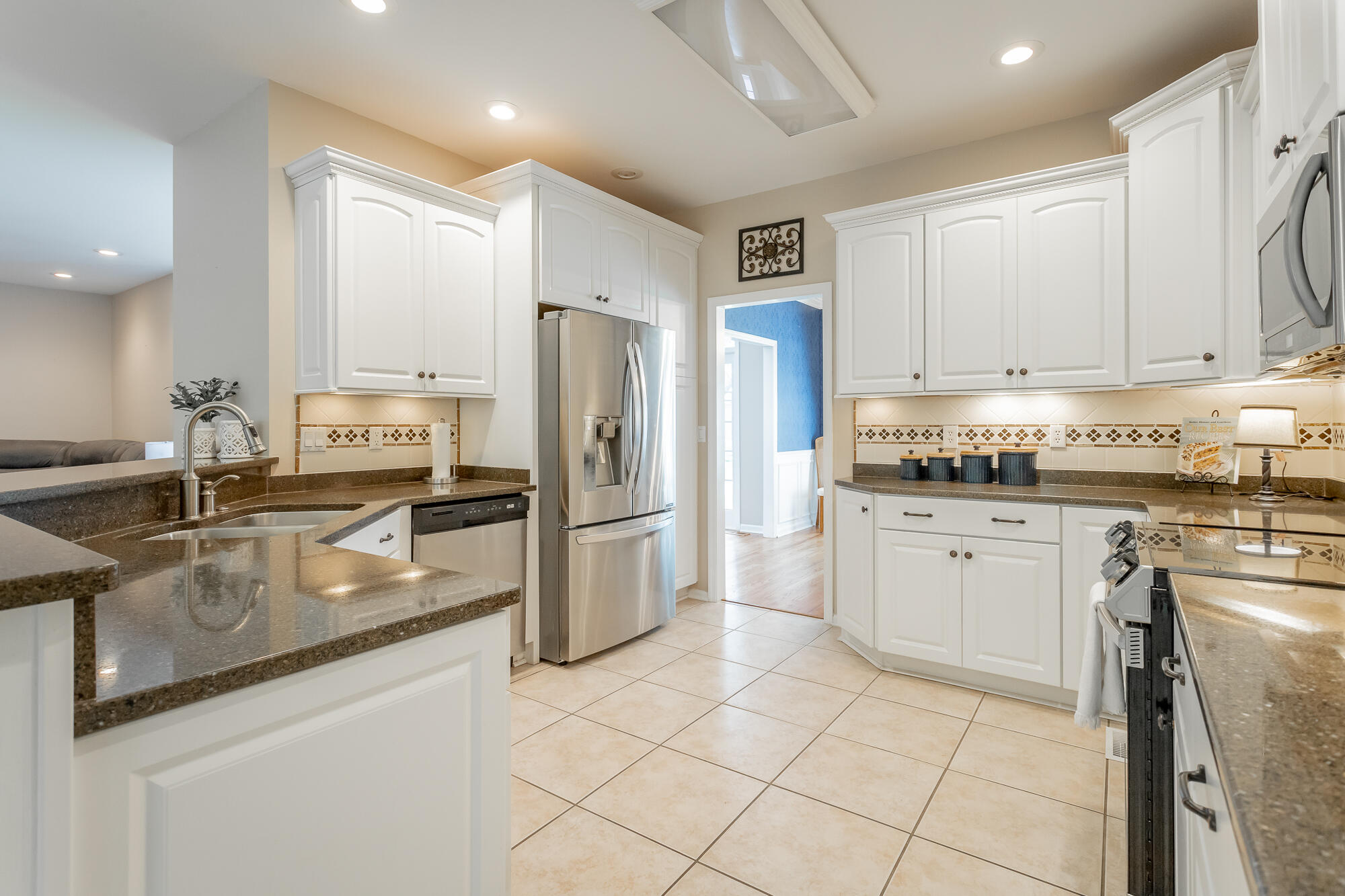 6802 Autumn Lake Trail, Hixson, Tennessee image 19