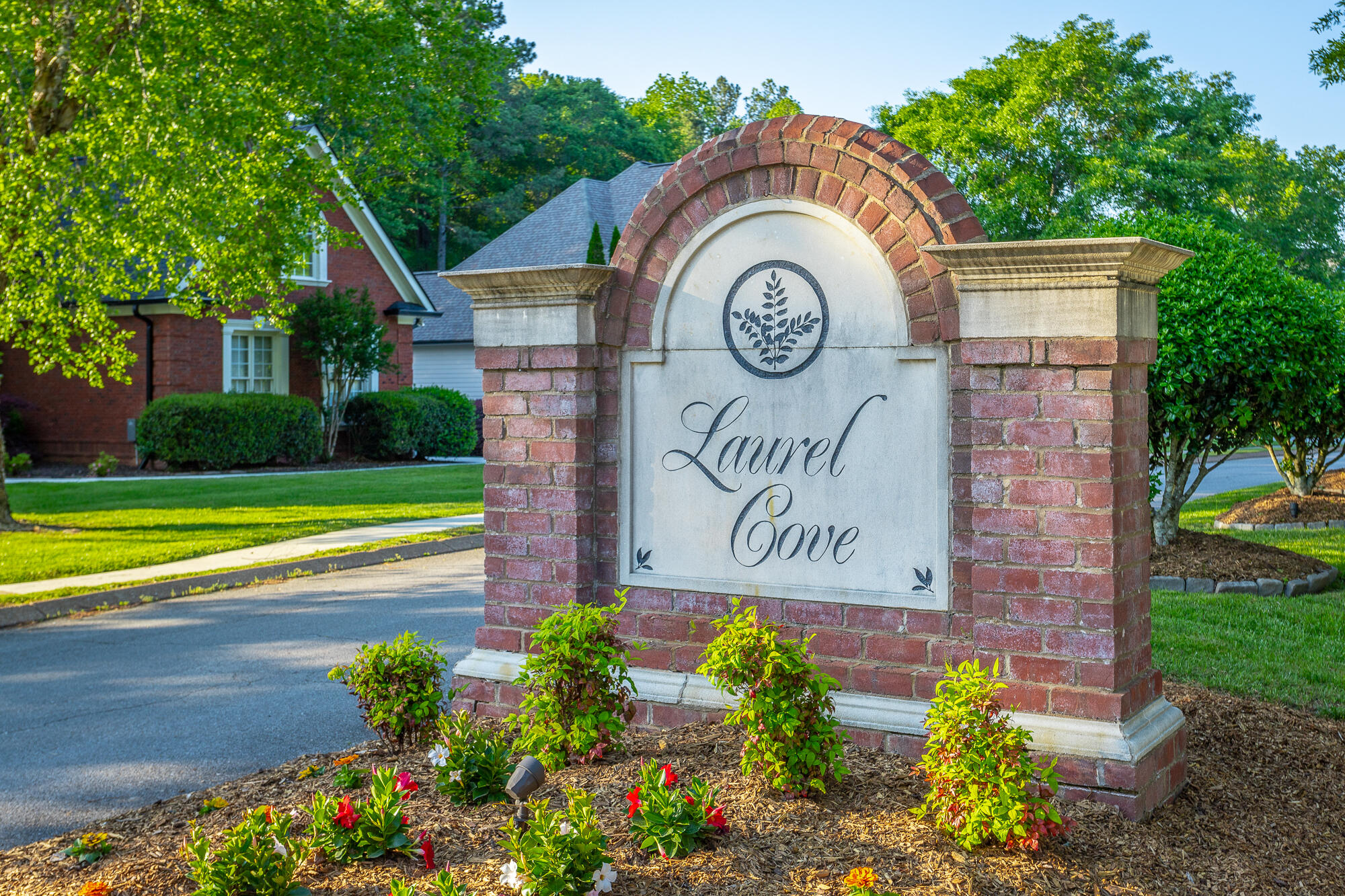 6802 Autumn Lake Trail, Hixson, Tennessee image 2
