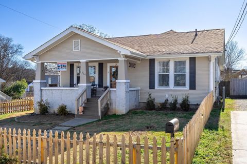 Tiny photo for 1714 Bennett Avenue, Chattanooga, TN 37404 (MLS # 1527514)