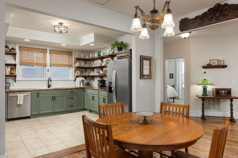 Tiny photo for 1714 Bennett Avenue, Chattanooga, TN 37404 (MLS # 1527514)