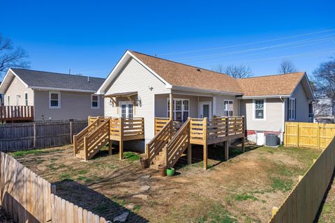 Tiny photo for 1714 Bennett Avenue, Chattanooga, TN 37404 (MLS # 1527514)