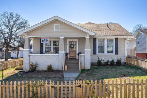 Photo of 1714 Bennett Avenue, Chattanooga, TN 37404 (MLS # 1527514)