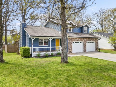 Photo of 8712 Oak View Drive, Chattanooga, TN 37421 (MLS # 1532205)