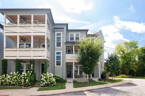 Photo of 1832 Madison Street, Chattanooga, TN 37408 (MLS # 1526377)