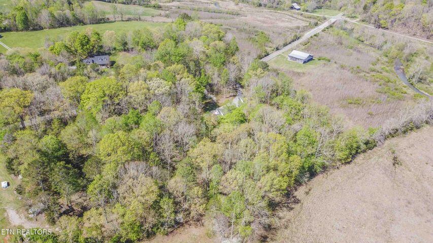 1647 Loudon Highway, Philadelphia, Tennessee image 35