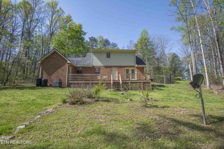 1647 Loudon Highway, Philadelphia, Tennessee image 6