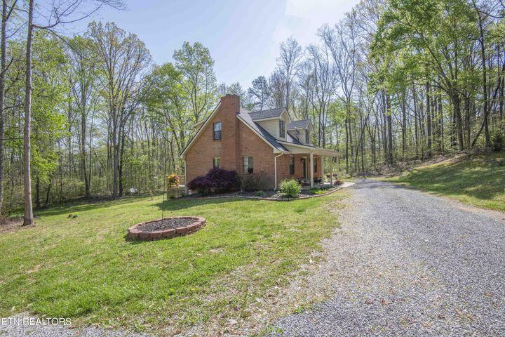 1647 Loudon Highway, Philadelphia, Tennessee image 8