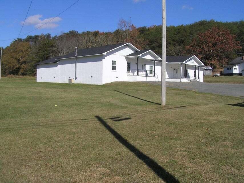 211 Rock Avenue, Palmer, Tennessee image 2