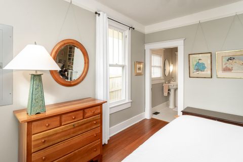 Tiny photo for 1009 Winthrop Street, Chattanooga, TN 37405 (MLS # 1530223)