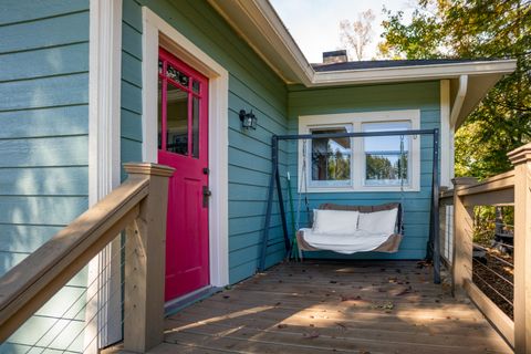 Tiny photo for 1009 Winthrop Street, Chattanooga, TN 37405 (MLS # 1530223)