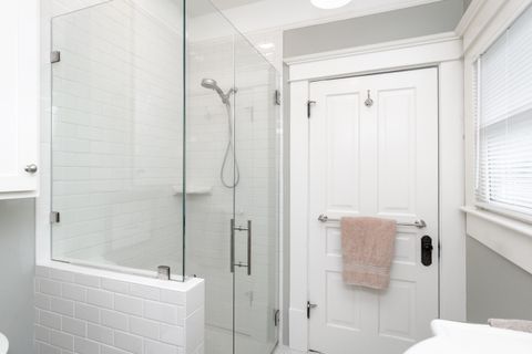 Tiny photo for 1009 Winthrop Street, Chattanooga, TN 37405 (MLS # 1530223)