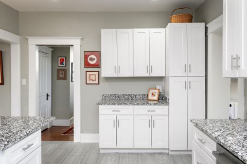 Tiny photo for 1009 Winthrop Street, Chattanooga, TN 37405 (MLS # 1530223)