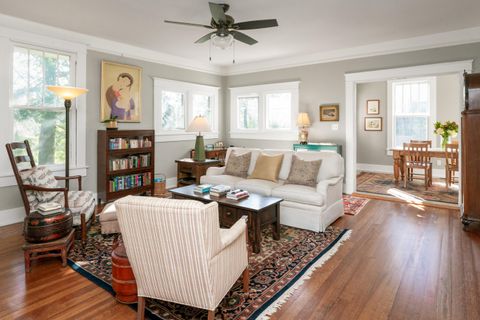 Tiny photo for 1009 Winthrop Street, Chattanooga, TN 37405 (MLS # 1530223)