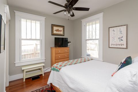 Tiny photo for 1009 Winthrop Street, Chattanooga, TN 37405 (MLS # 1530223)