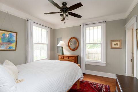 Tiny photo for 1009 Winthrop Street, Chattanooga, TN 37405 (MLS # 1530223)