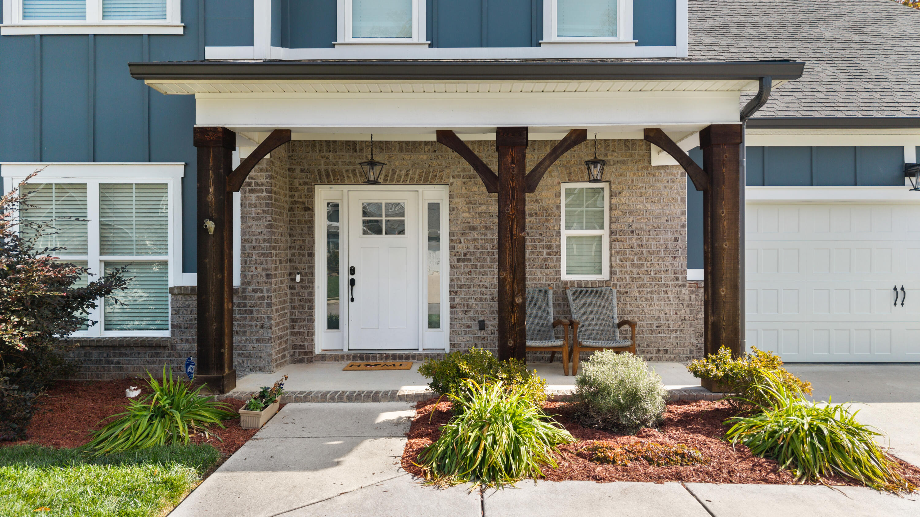 558 Deer Valley Drive