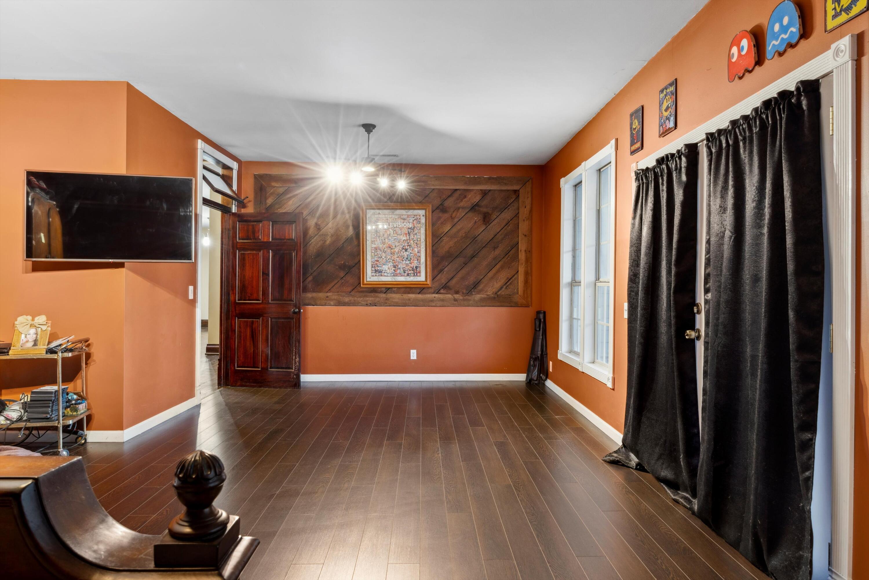 301 S Cherry Street, Tunnel Hill, Georgia image 31