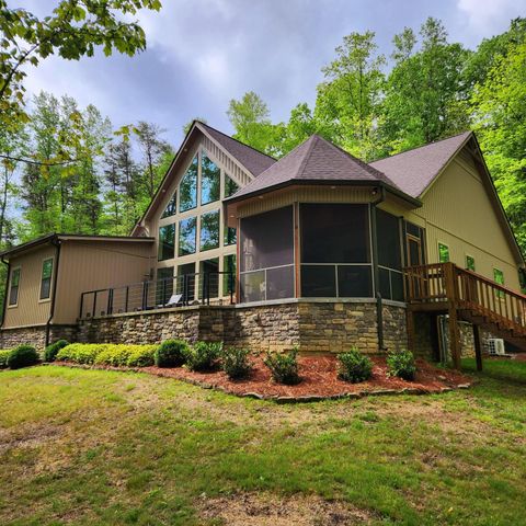 Photo of 354 Mountain Farms Road, Signal Mountain, TN 37377 (MLS # 1532302)