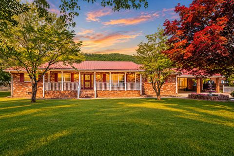 Photo of 8313 Springfield Road, Soddy Daisy, TN 37379 (MLS # 1532842)